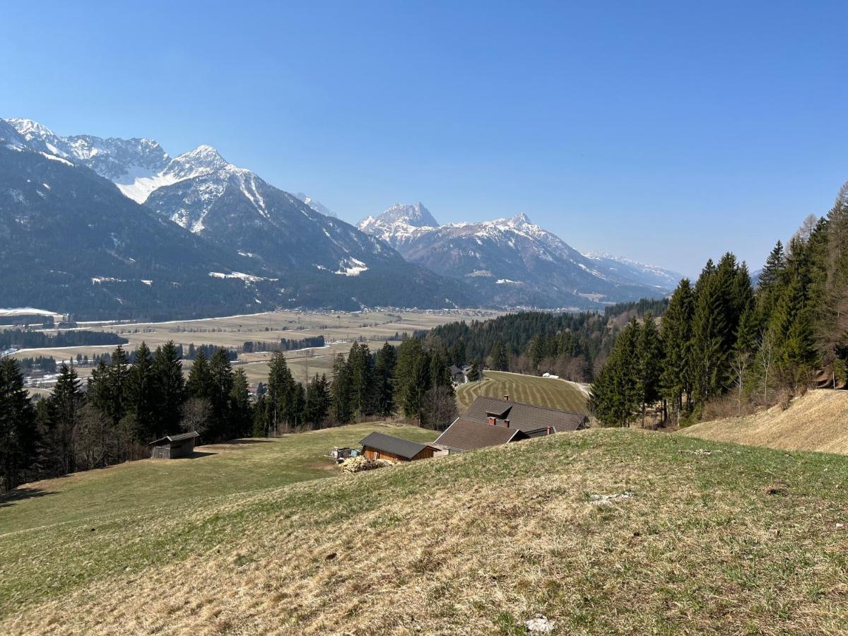 Sonnenchalet Mit Sauna Kotschach-Mauthen Exterior photo